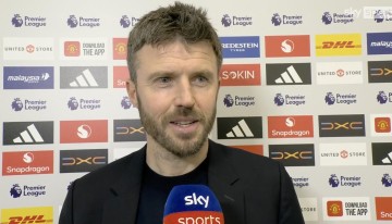 开云官网-卡里克：卡塞米罗和B费很有默契，有时得让他们去寻找时机