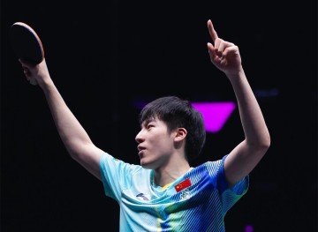 开云APP-3-1掀翻世界第2！国乒19岁1米86黑马新星蹿升：连赢奥运冠亚军