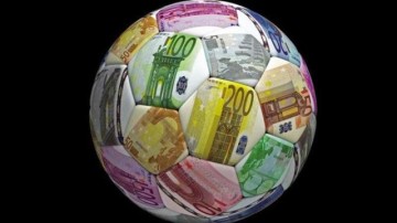 开云体育入口-关于欧超，让我们来瞎掰扯一下核心问题：赚钱